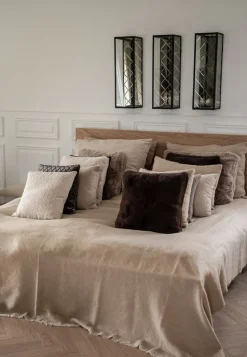 Alma - Sand Bedspread