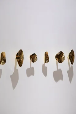 Amalia Hook - Golden Round Small