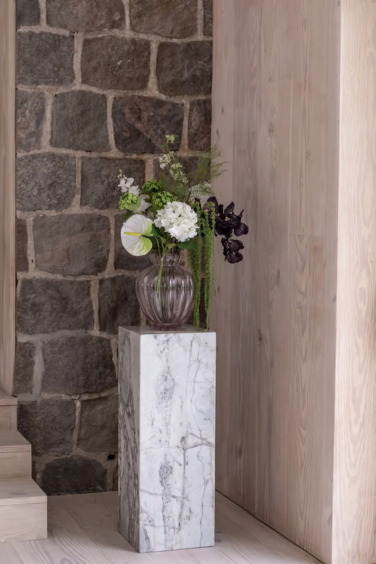 Audrey Vase - Rose Large