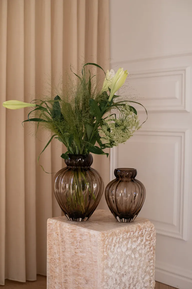 Audrey Vase - Smokey brown Large