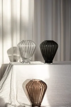 Evelyn Vase - Clear Medium