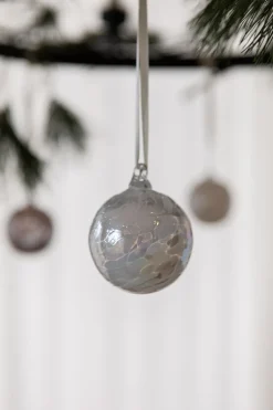 Glass Decoration - Snow Pearl