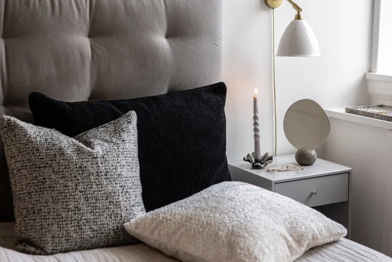 Grace Pillow - Black 50*70 cm