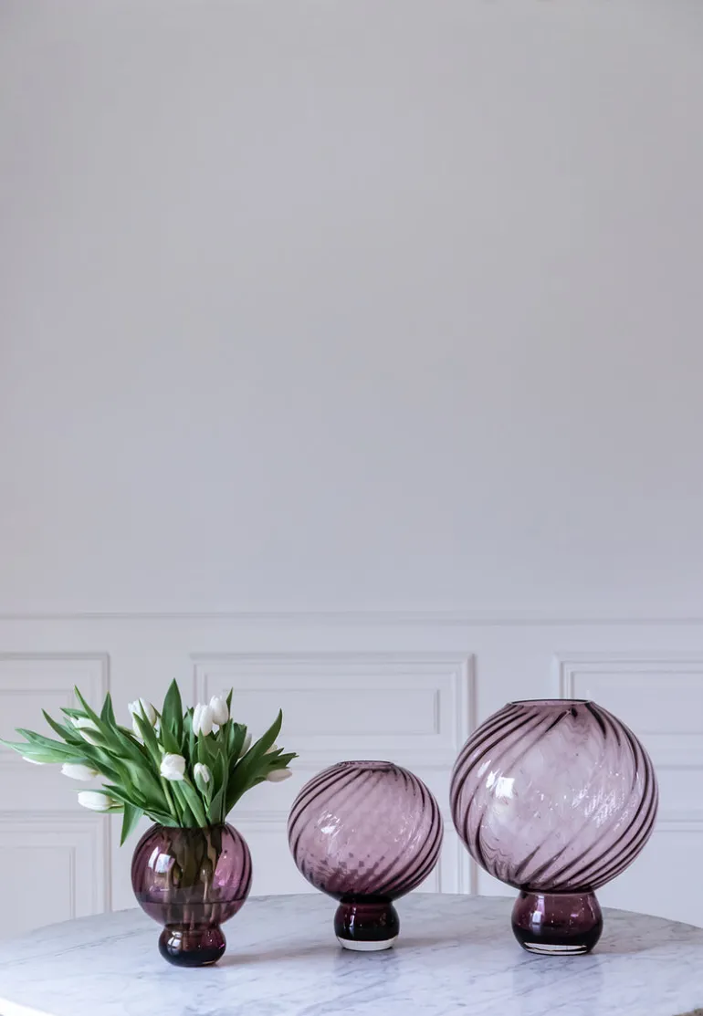 Meadow Swirl Vase - Plum Medium