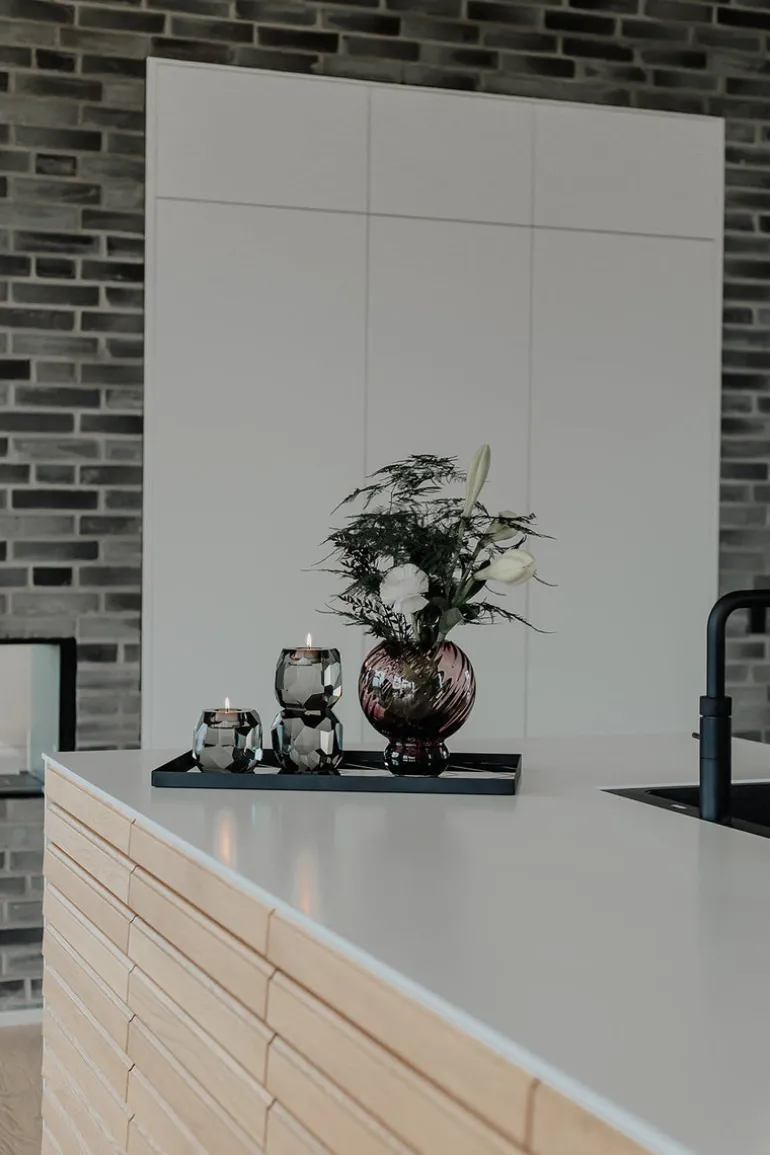 Meadow Swirl Vase - Plum Small