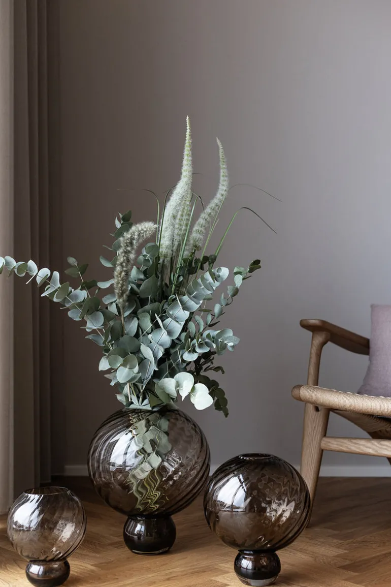 Meadow Swirl Vase - Topaz Medium