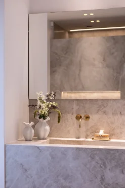 Nellie Vase - Off White Medium