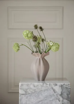 Nellie Vase - Sand Medium