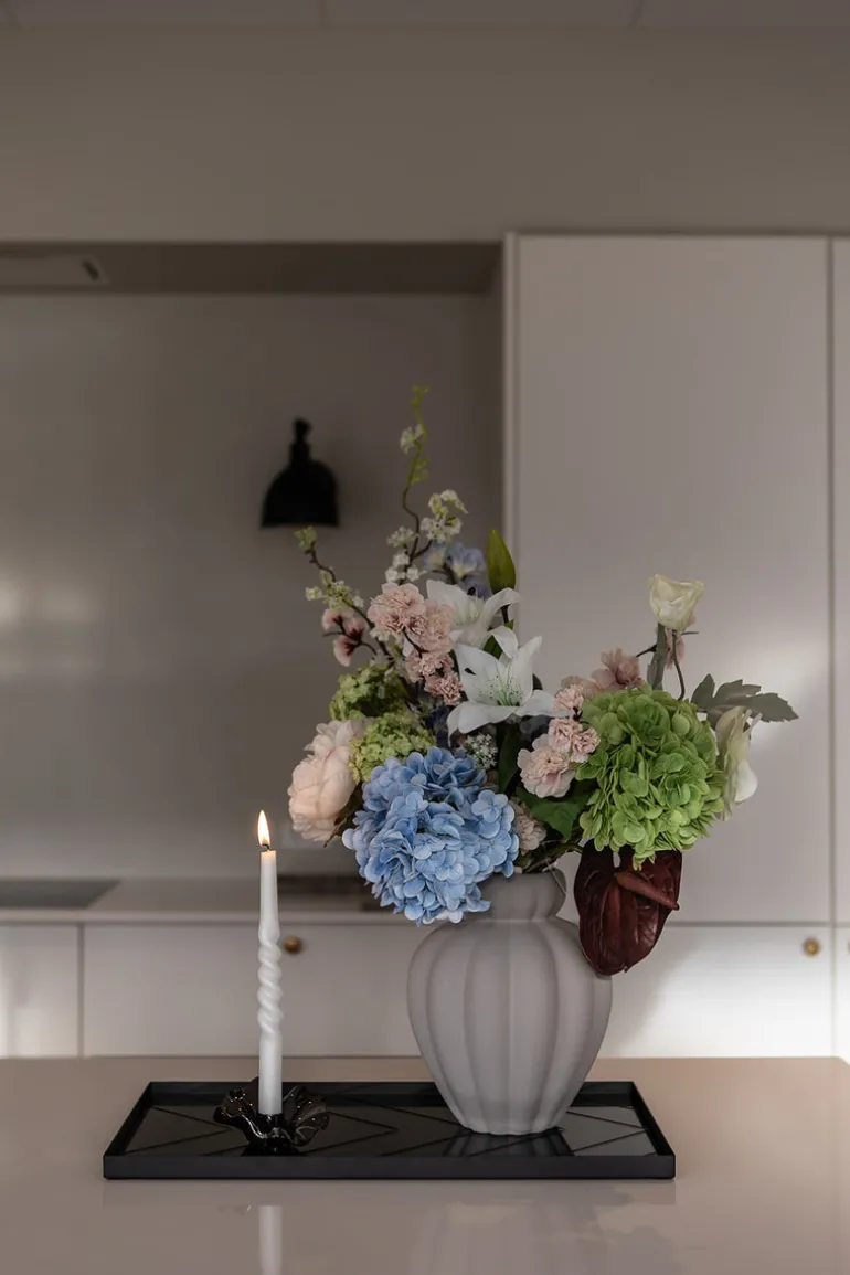 Penelope Vase - Grey Large