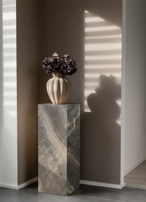 Phantom Cube Table - Horizon Pedestal
