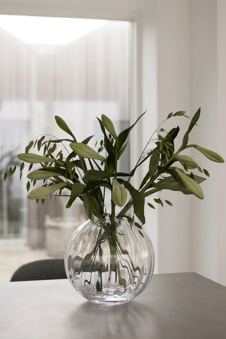 Sadie Vase - Line - Clear Medium