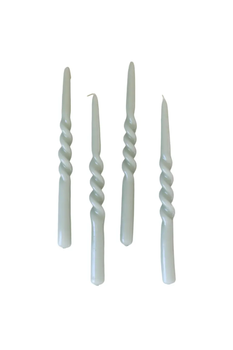 The Glossy Candle Collection - Packed with 4 pieces per box - Essential Emerald Middle Curled