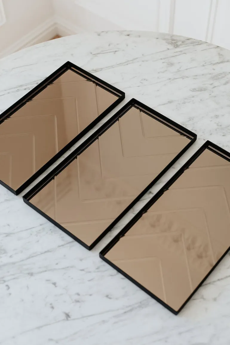 The Herringbone Tray - Bronze Medium