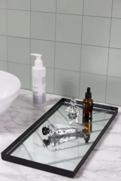 The Herringbone Tray - Clear Medium