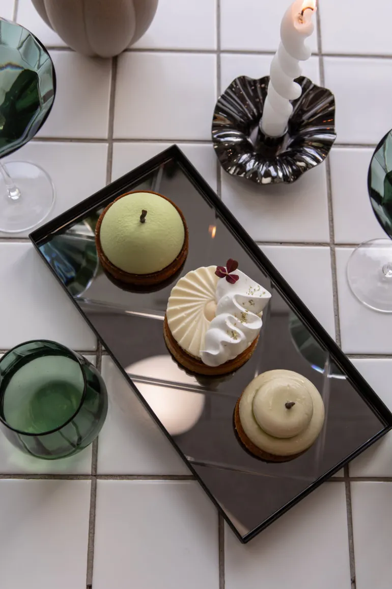 The Herringbone Tray - Grey Small