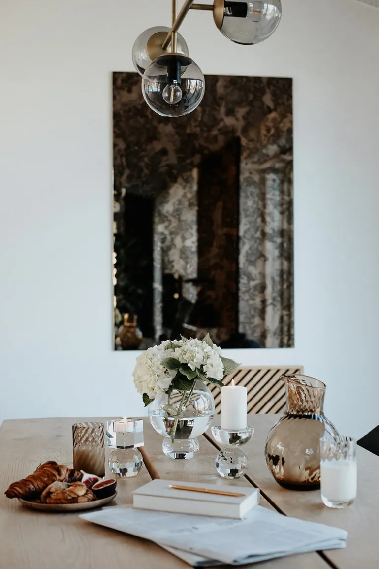 The Shadow T-light - Clear