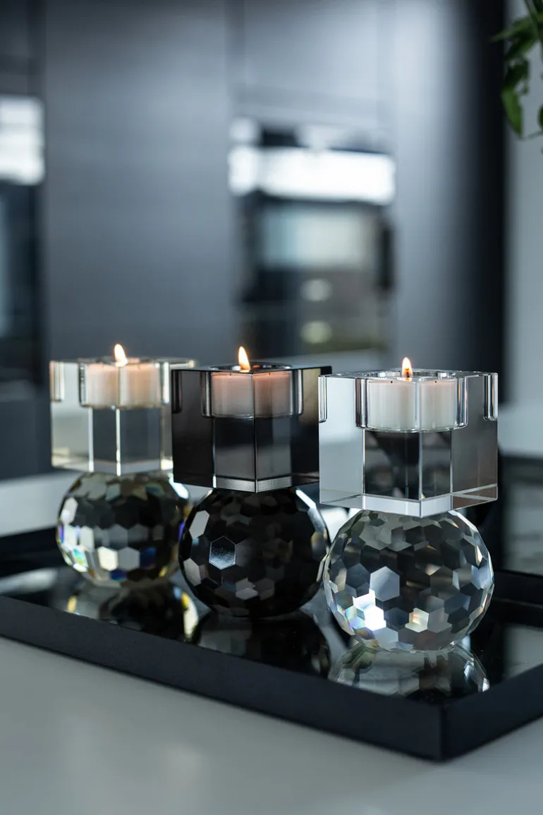 The Shadow T-light - Grey